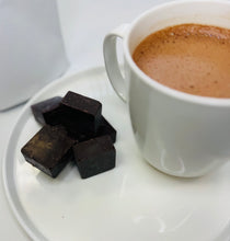 Lade das Bild in den Galerie-Viewer, Drinking Chocolate
